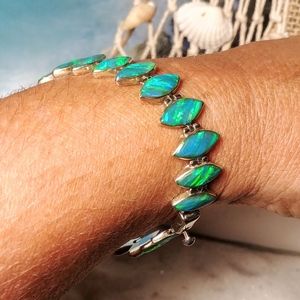 950 SS Lt Green Fire Opal Diamond